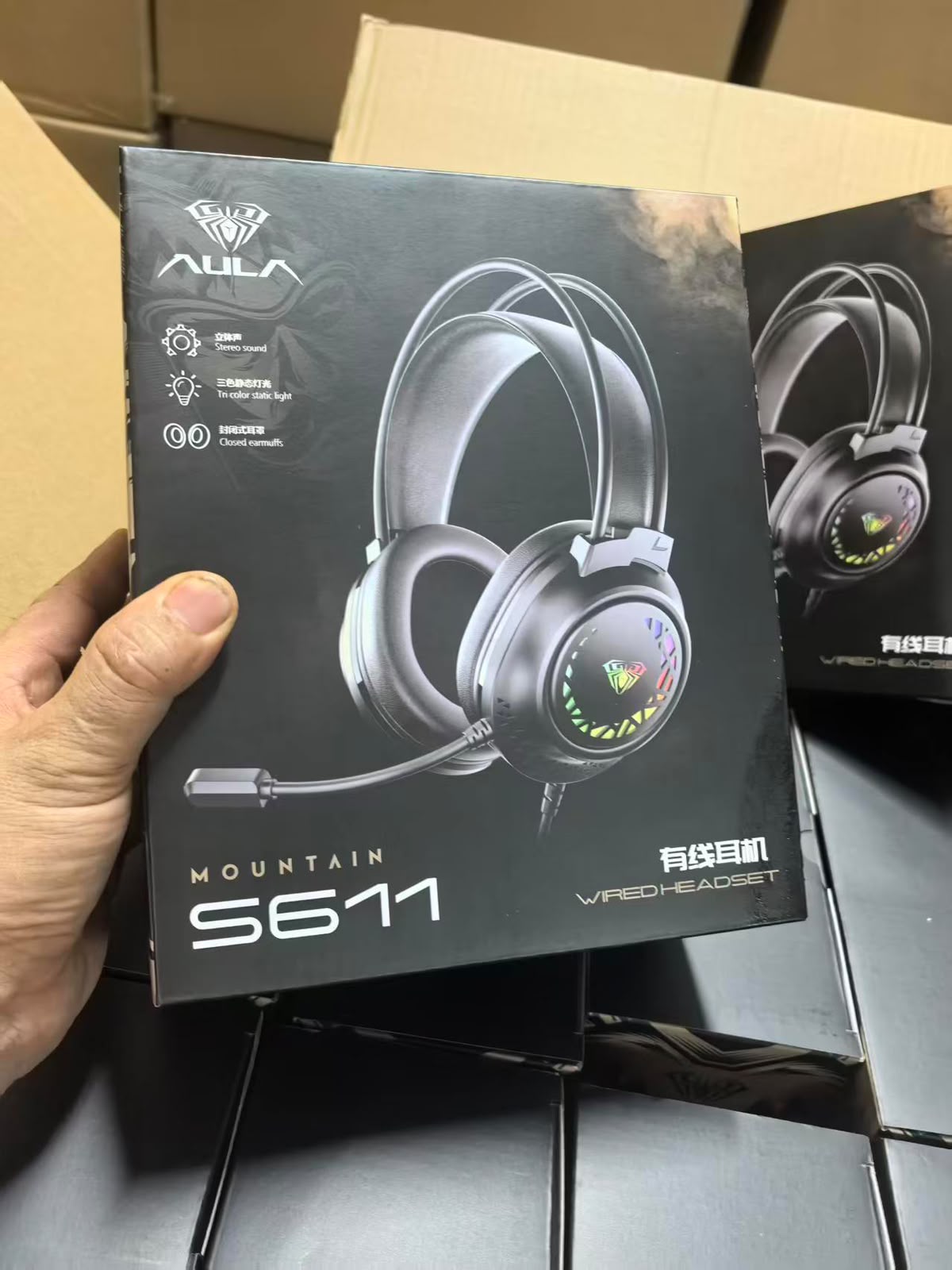 AULA S611 Wired Gaming Headset featuring immersive stereo sound, tri-color static LED lighting